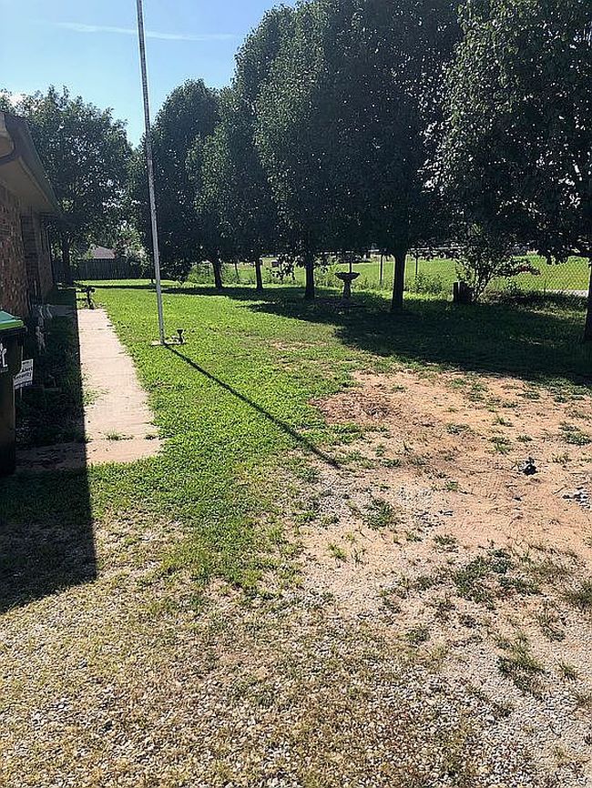 Photo of 125 Oakridge Rd, Holdenville, OK