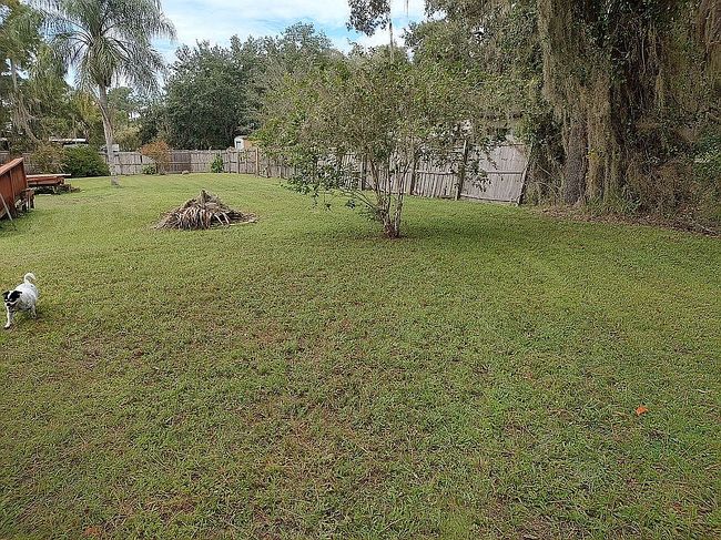 Photo of 106 Lake View Ave, Georgetown, FL