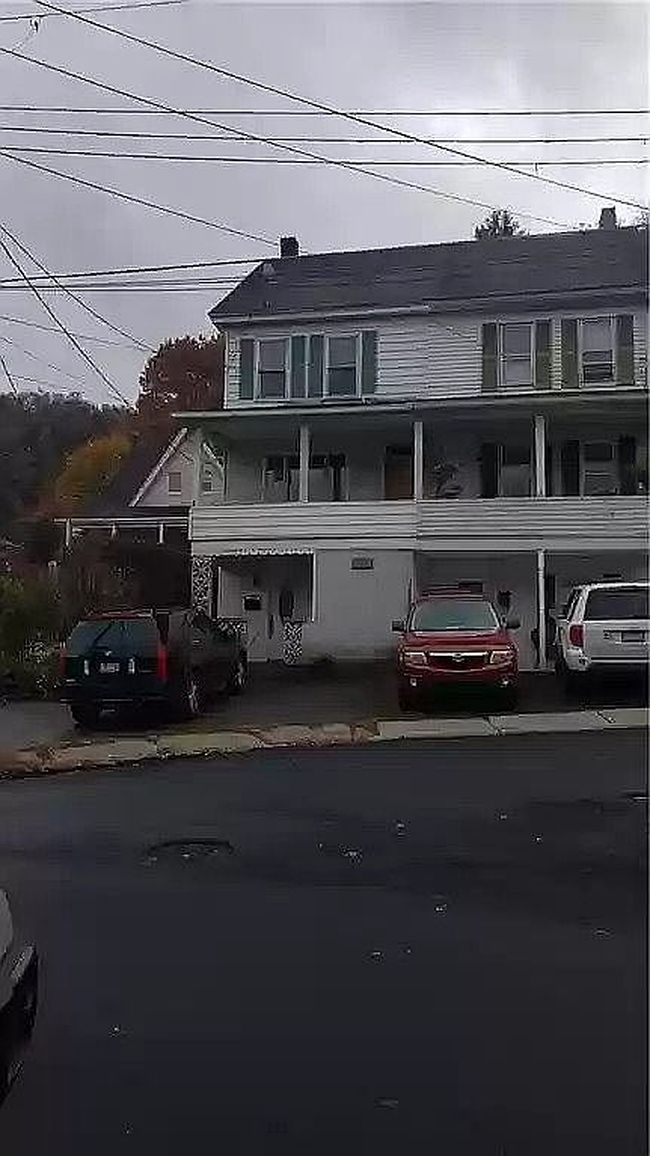 Image of 219 W High St