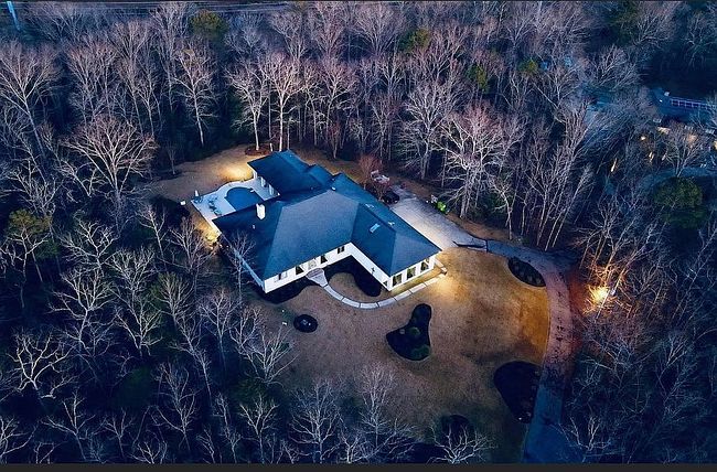 Preview of property located at 3240 Dreher Shoals Rd