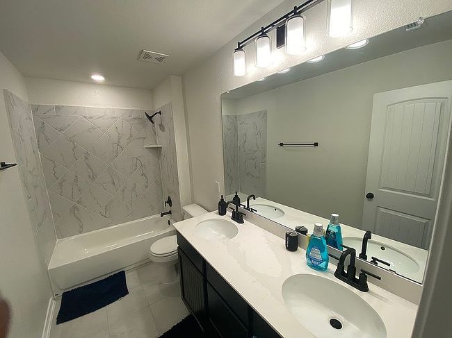 Additional photo 1 of property located at 1131 Aronia Ln