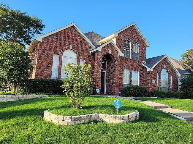 Image of 1464 Summerhill Dr