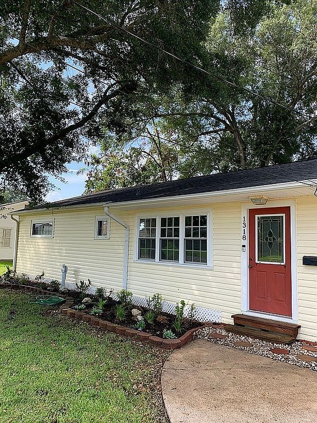 Photo of 1318 Herring Ave