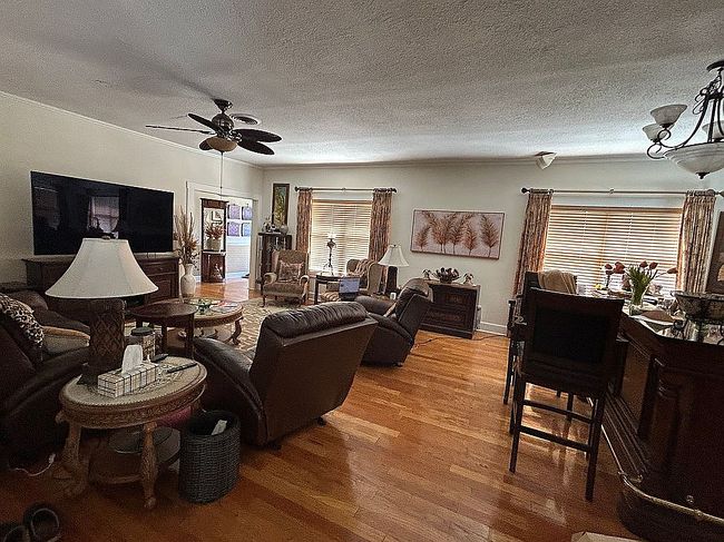 Image of 12171 74th Ave