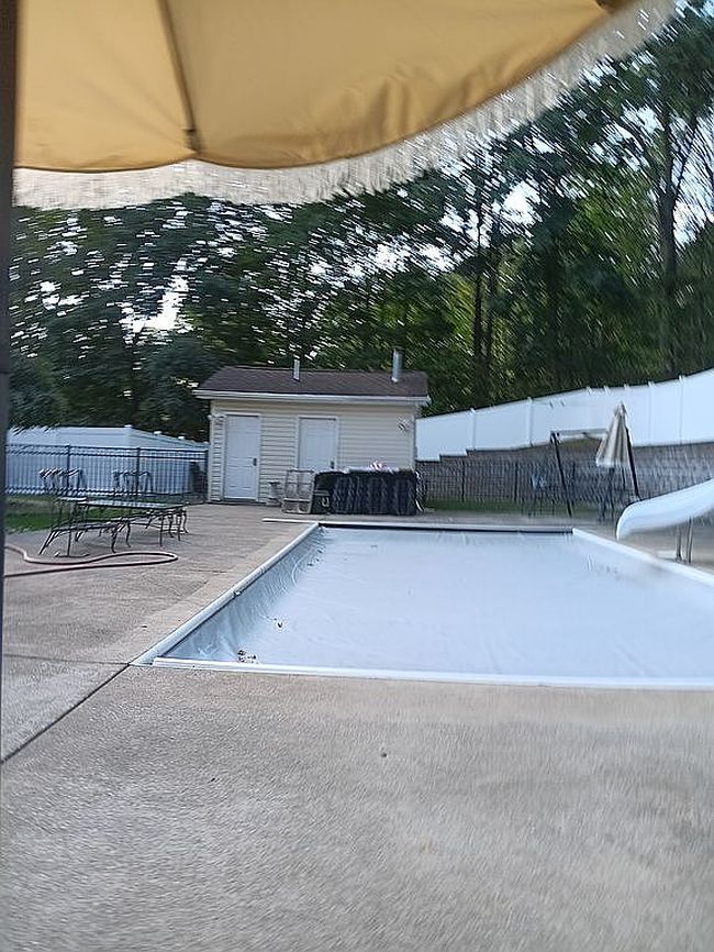 Photo of 190 Fallen Timber Dr E, Du Bois, PA