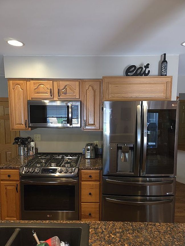 Photo of 988 Beechwood Dr, Tallmadge, OH
