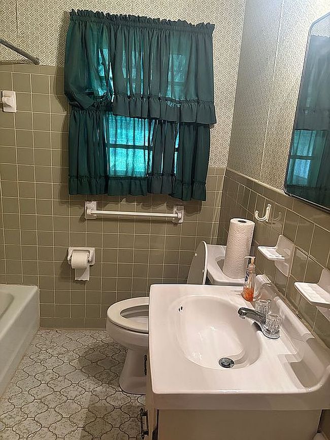 Photo of 4701 Summerville Rd, Phenix City, AL