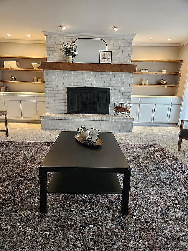 Photo of 2213 Hillside Ave, Dodge City, KS