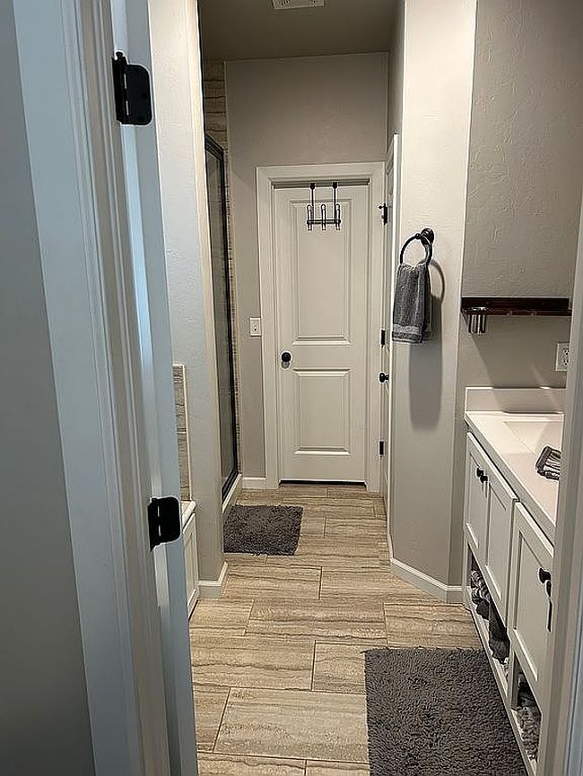 Preview of property located at 908 Dahlia Ln