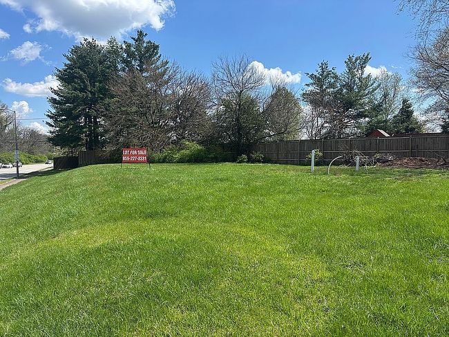 Image of 902 Chinoe Rd