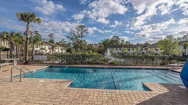 Photo of 902 Reserve Ln
