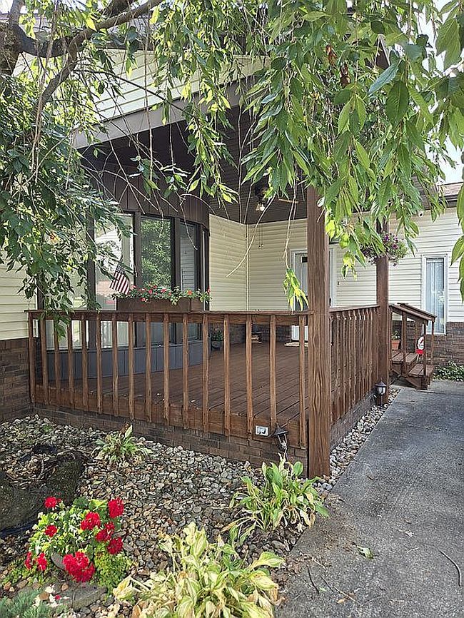 Photo of 178 Edison St, Uniontown, PA