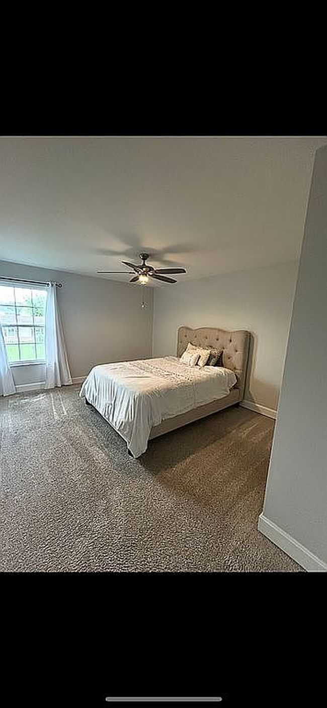Image of 2073 Alexandria Row