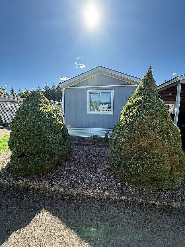 Photo of 31919 N Lake Creek Dr, Tangent, OR