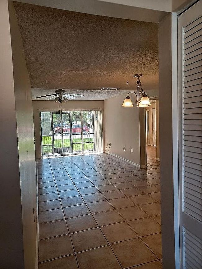 2503 Bogey Ln Apt H, Melbourne, FL