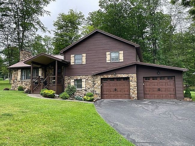 Photo of 13114 Treasure Lake Rd, Du Bois, PA