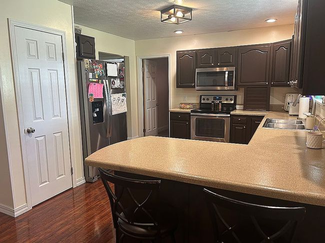 Image of 438 Tanglewood Dr