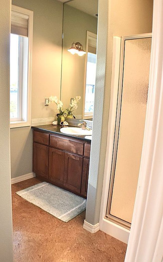 Photo of 18525 Ne Marine Dr #E8, Portland, OR