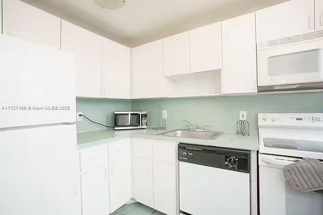 Preview of property located at 918 Ocean Dr