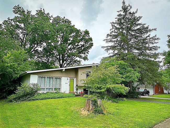Image of 3480 Greentree Rd