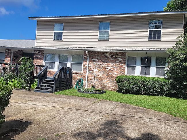 Photo of 320 8th St Sw, Cairo, GA