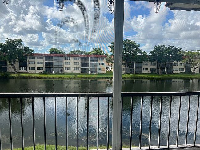 Image of 361 Holly Brook Dr #305
