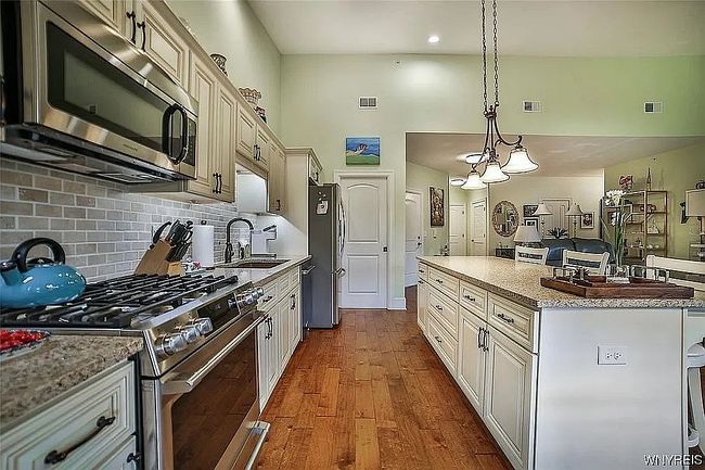 Photo of 743 Legacy Dr #209, Lewiston, NY