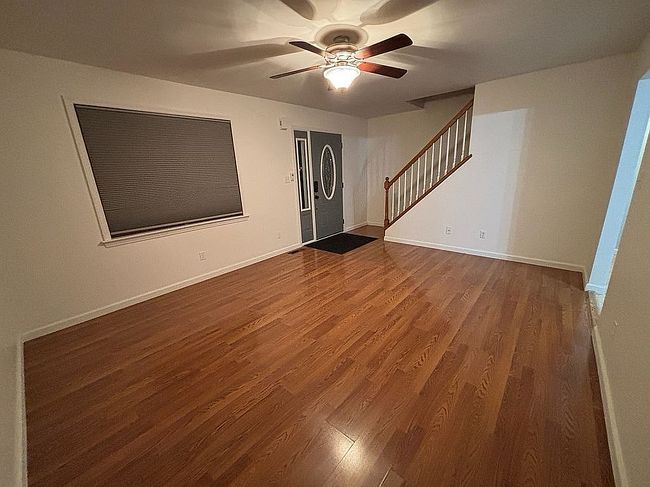 Photo of 26 Acacia Ct, Milroy, PA