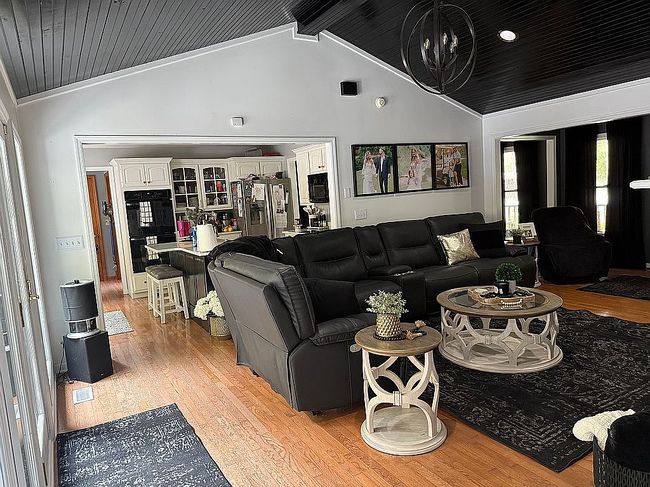 Additional photo 2 of property located at 3716 Chloe Rd