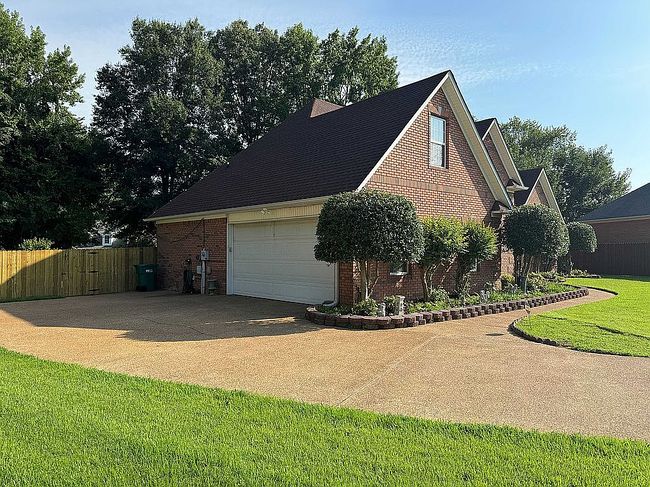 Photo of 15 Hearthwood Cv, Jackson, TN