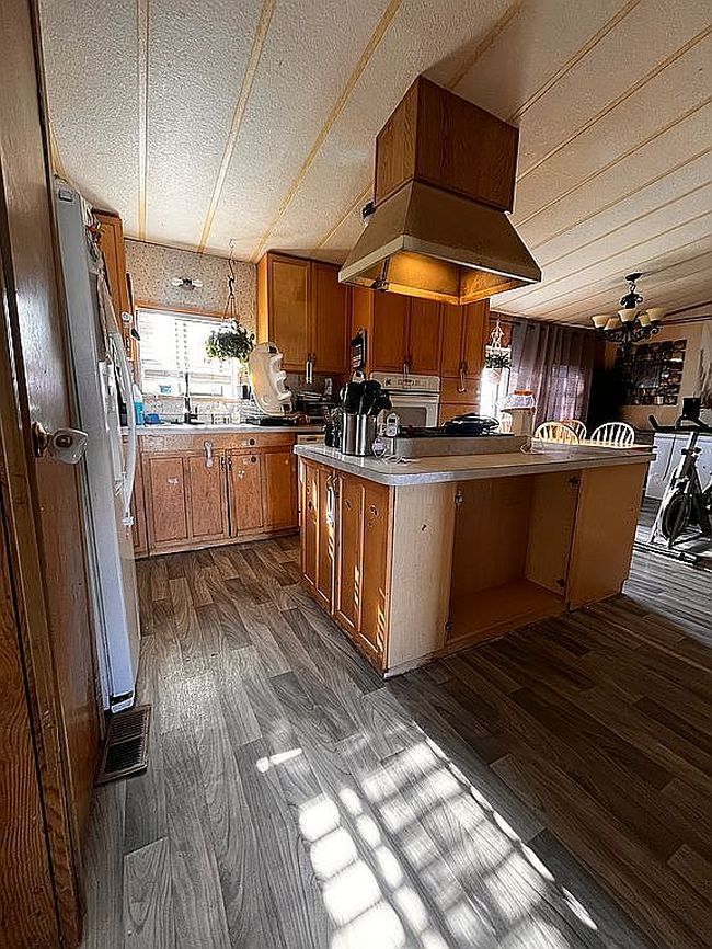 Preview of property located at 64900 Hunnell Rd #46