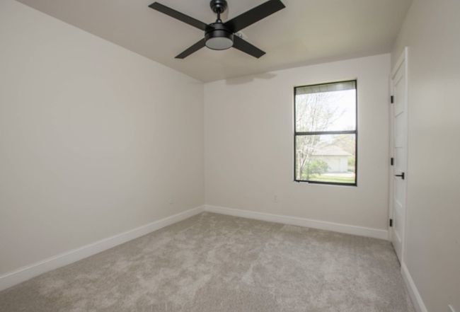 Additional photo 1 of property located at 9922 E 156th St N