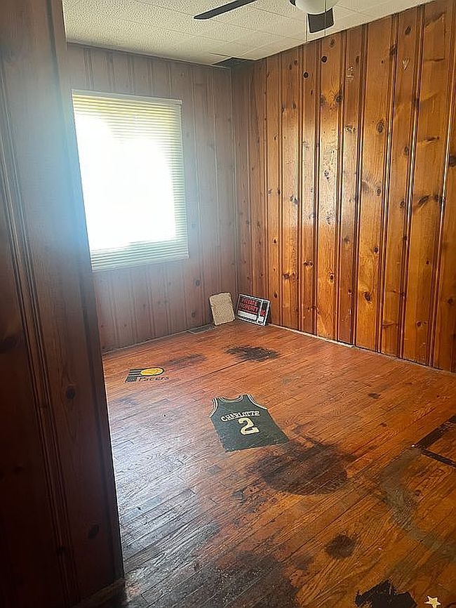 Additional photo 1 of property located at 8518 Archer Ave