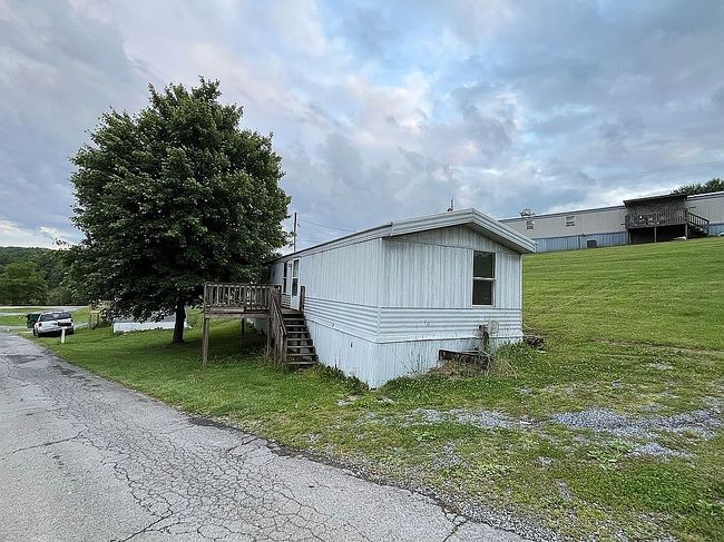 Additional photo 2 of property located at 2055 Devault Bridge Rd Lot 28