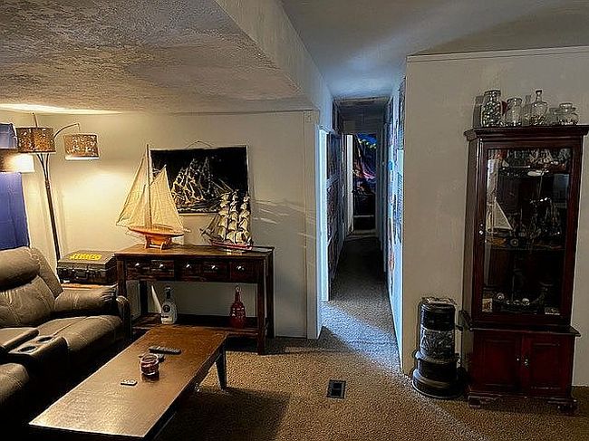 Additional photo 3 of property located at 333 Childs Ave #16C