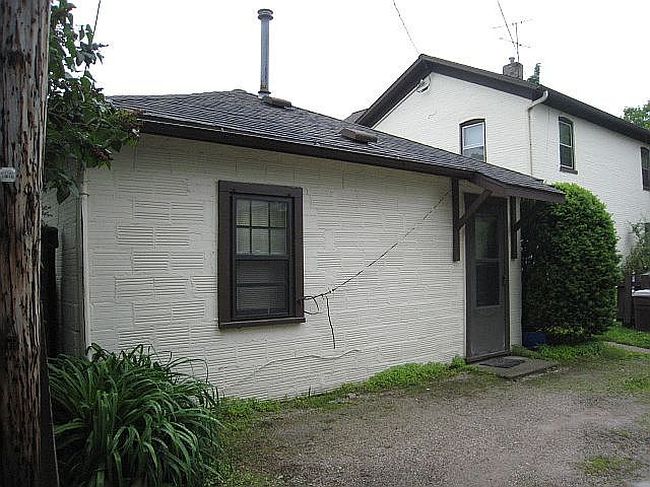 Photo of 310 N Gilbert St, Iowa City, IA