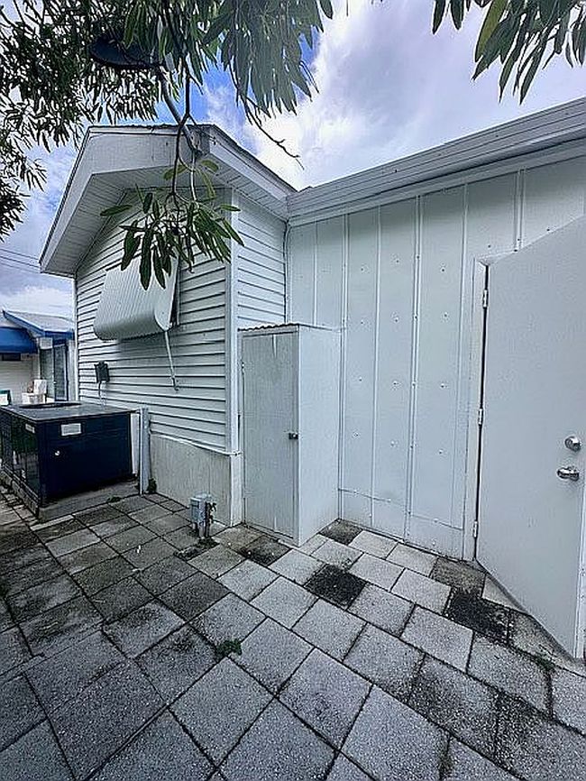Image of 418 Se 8th St Lot 25