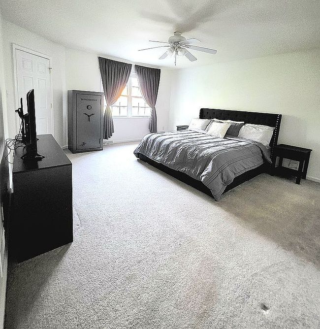 Photo of 233 Stony Point Ave, Shippensburg, PA