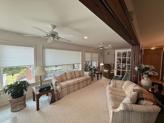 Photo of 112 Hickory Dr, Pottsville, PA
