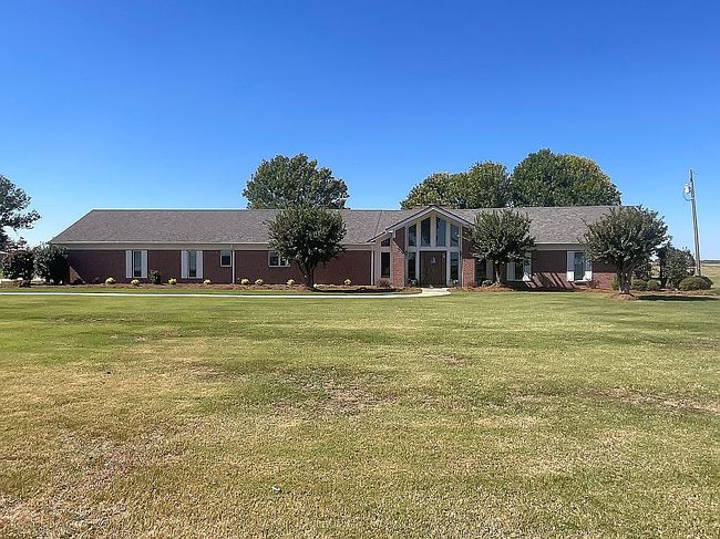 Preview of property located at 285 Anne Drive Inn Rd #Inn