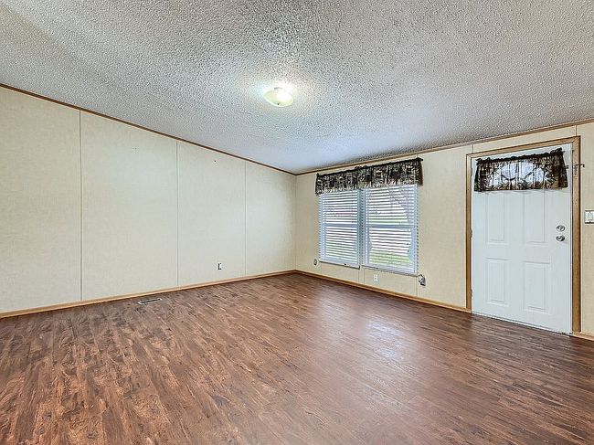 Additional photo 3 of property located at 6125 Saddler Ln