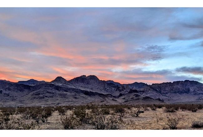 4597 Hopi Rd, Golden Valley, AZ