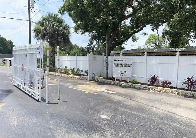 Additional photo 2 of property located at 237 Cardinal Blvd #237