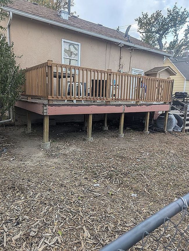 Image of 401 W Corona Ave