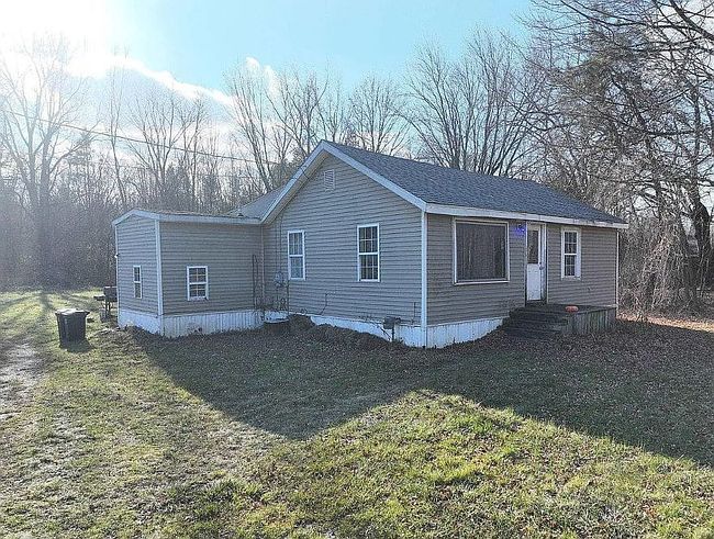 Photo of 3055 W Birch Run Rd