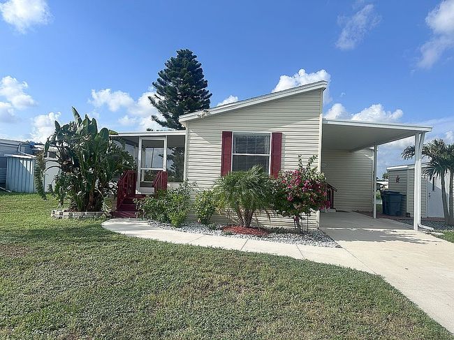 Photo of 7616 Desoto Dr, Ellenton, FL