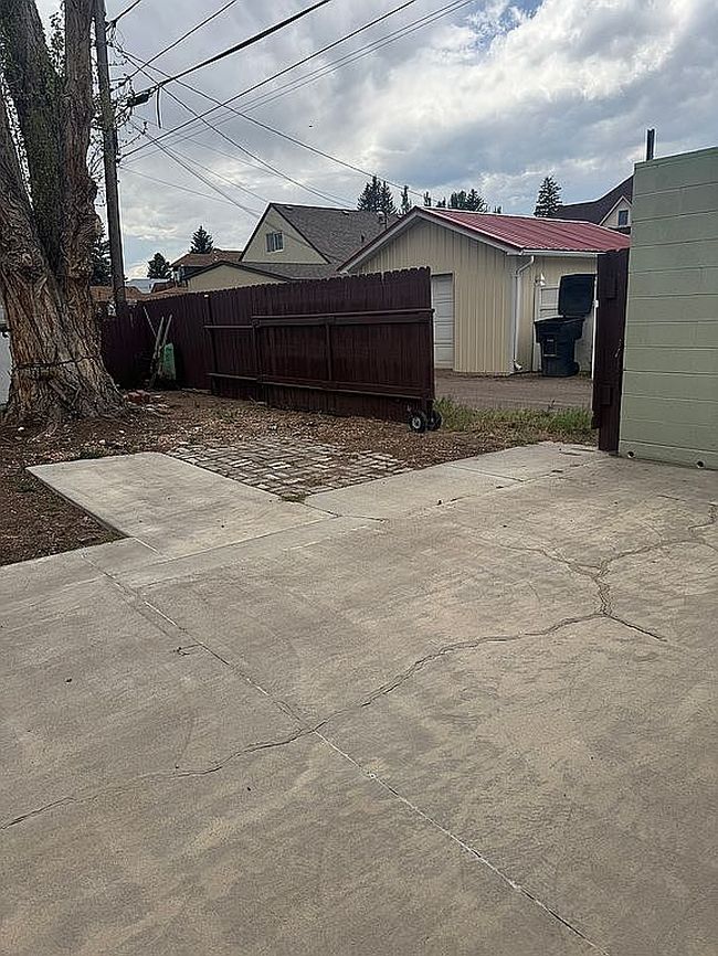 Photo of 249 S Broadway St, Monte Vista, CO