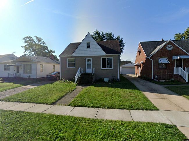 Image of 7915 Fernhill Ave