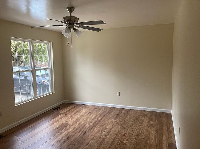 Additional photo 3 of property located at 1673 Oak Ridge Church Rd