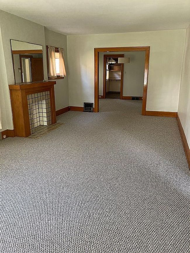 Photo of 649 W 21st St, Erie, PA
